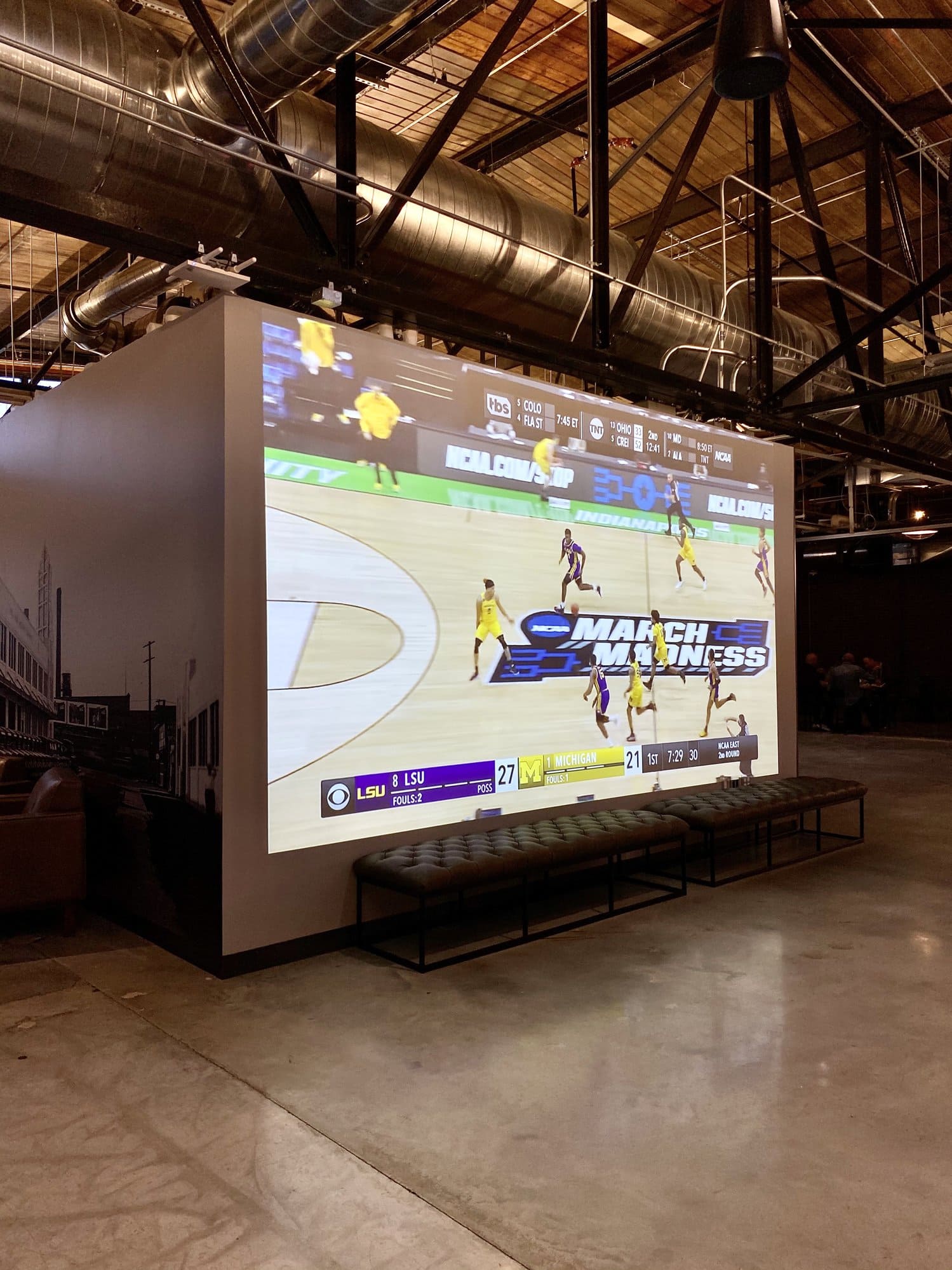 basketball game on screen