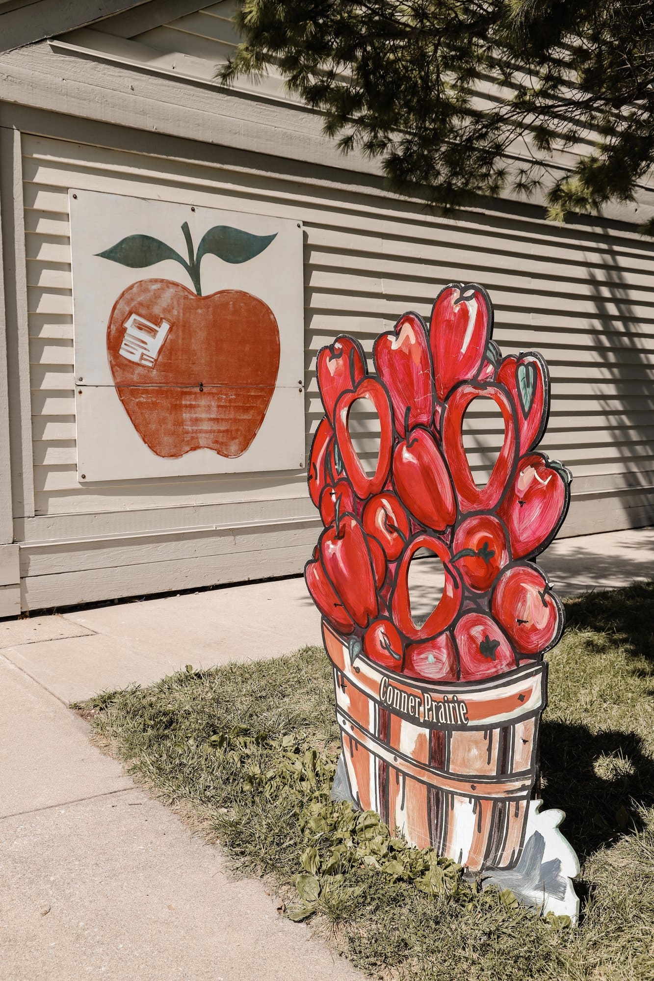 The Apple Store at Conner Prairie