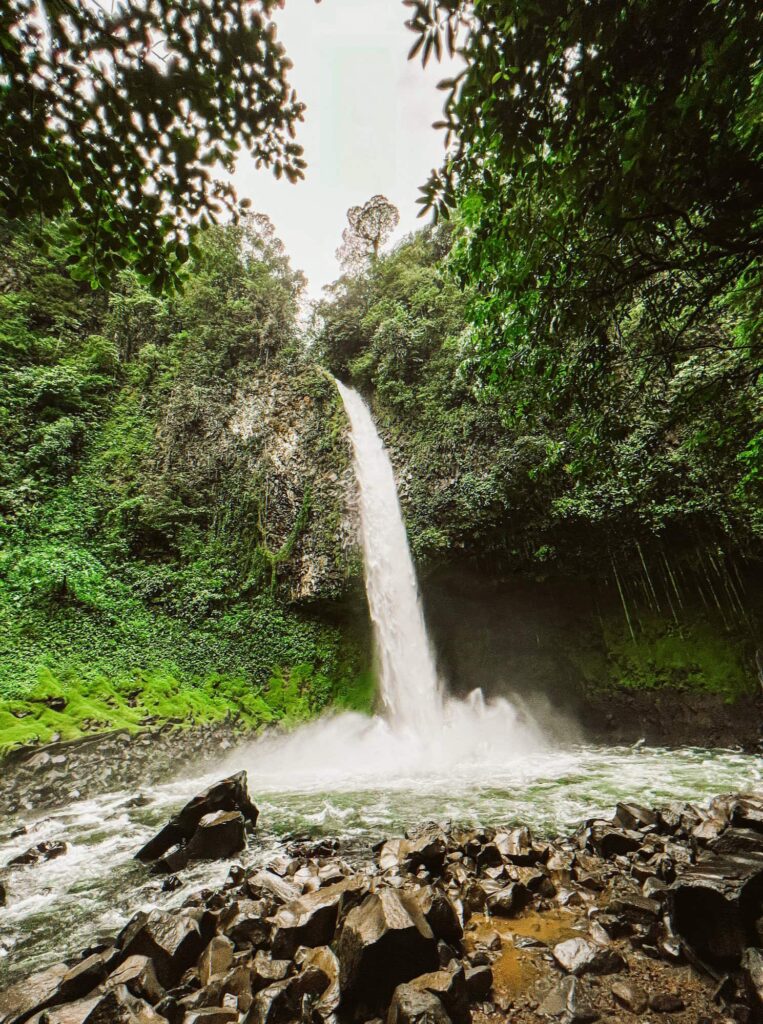 La Fortuna Waterfall | Adventurous Things To Do in Costa Rica