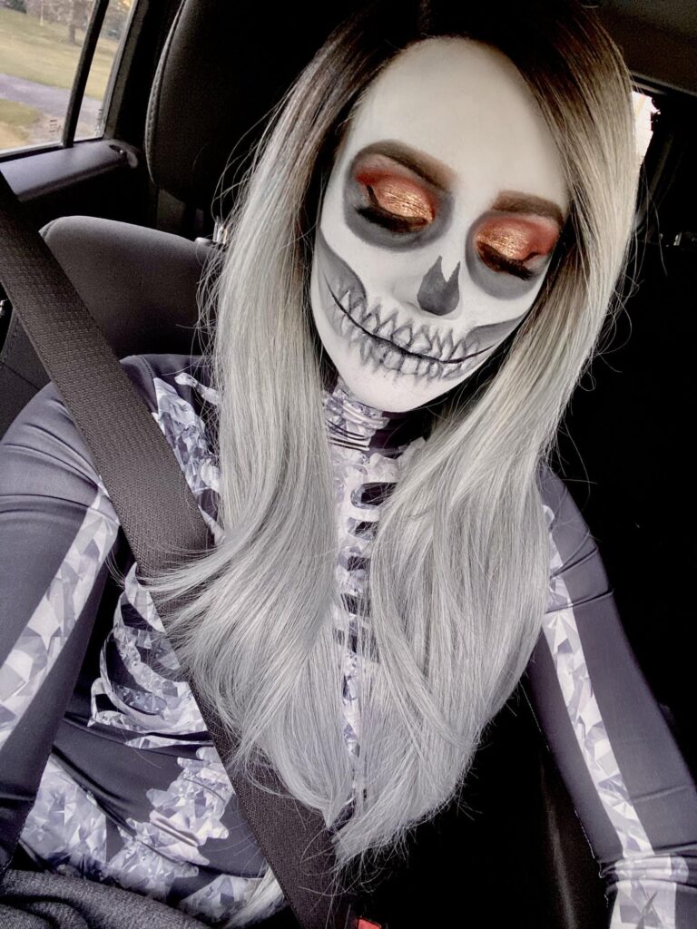 Skeleton Halloween makeup