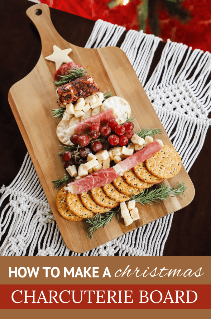 How to Make a Christmas Charcuterie Board