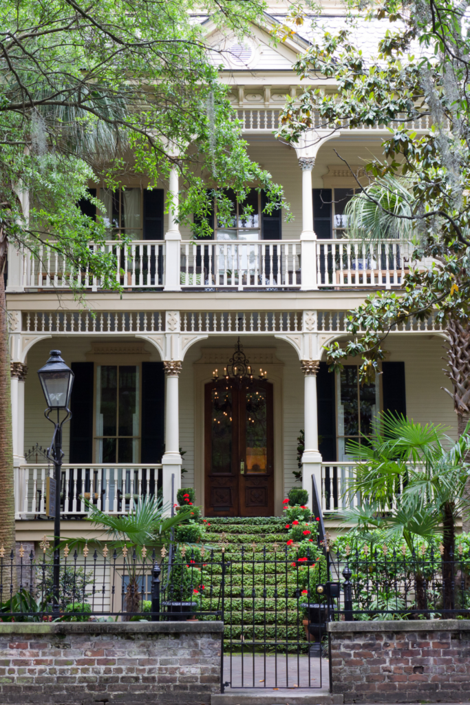 Savannah Georgia Best Honeymoon Spots in the US