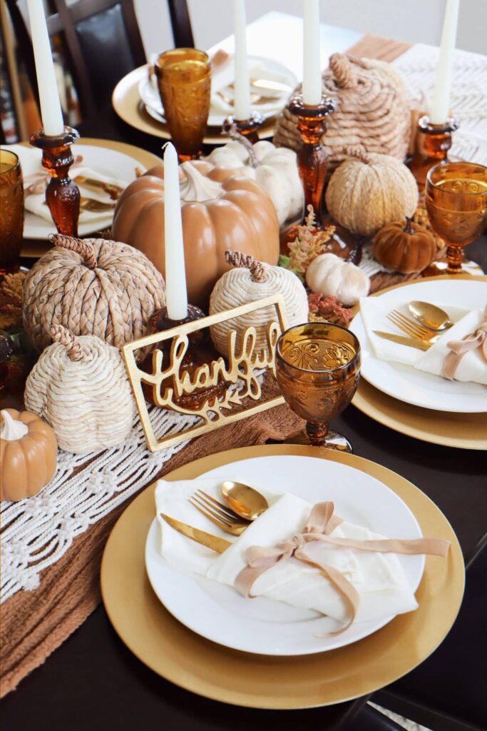 Thanksgiving Tablescape styles