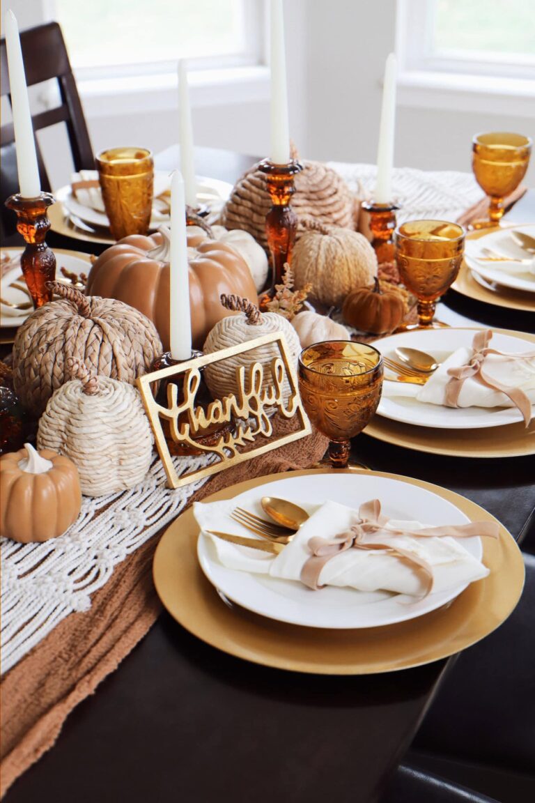 Thanksgiving Tablescape and Decor Ideas - Sierra In The City