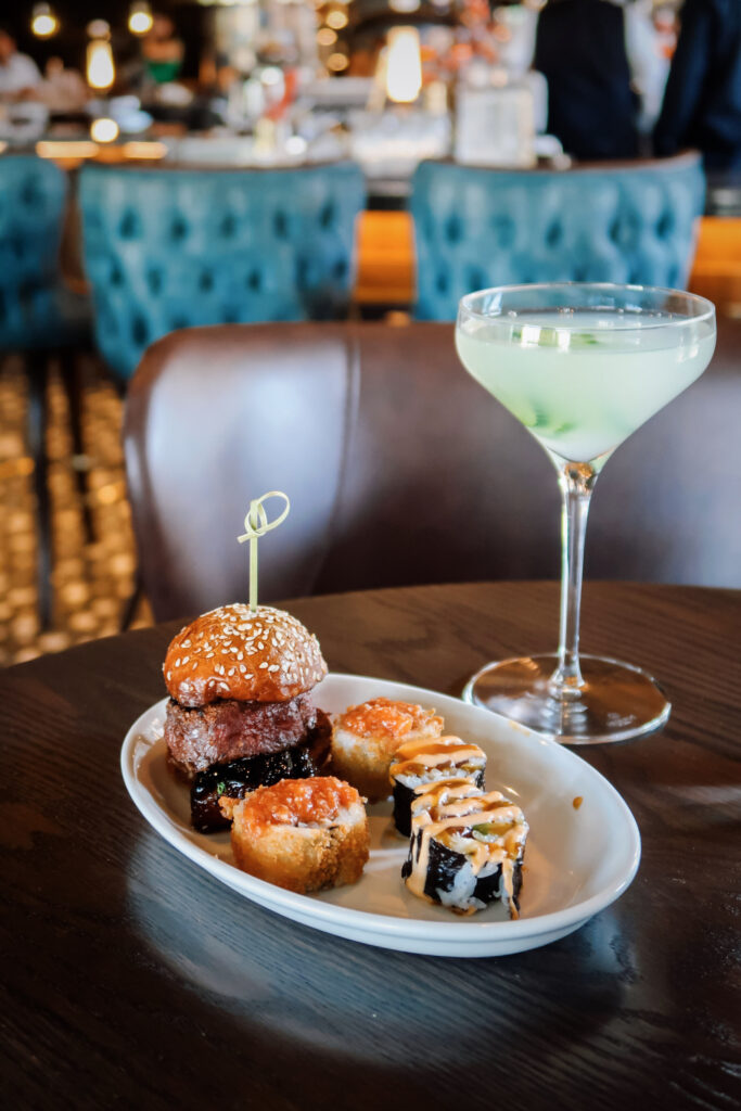 1933 Lounge food 1933 Lounge food