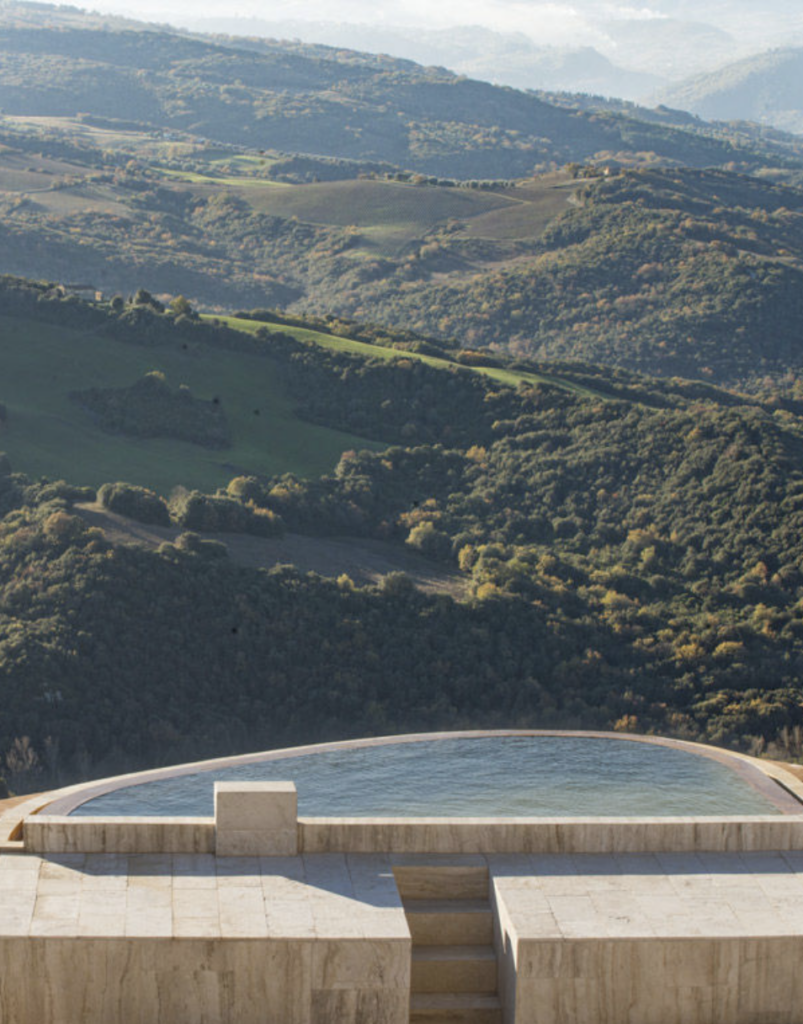 Castello di Velona pool
