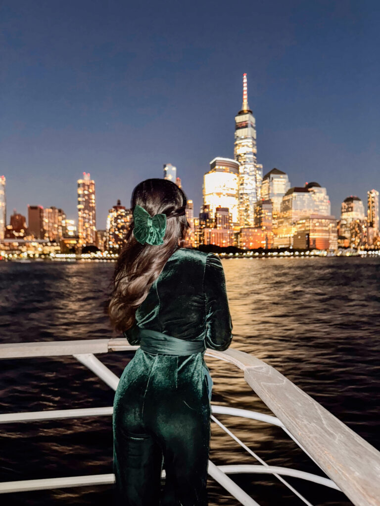 Dinner Cruise Romantic New York Spots
