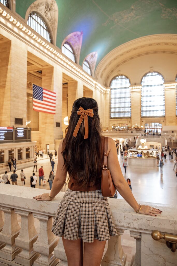 Grand Central Terminal people watching Grand Central Terminal people watching