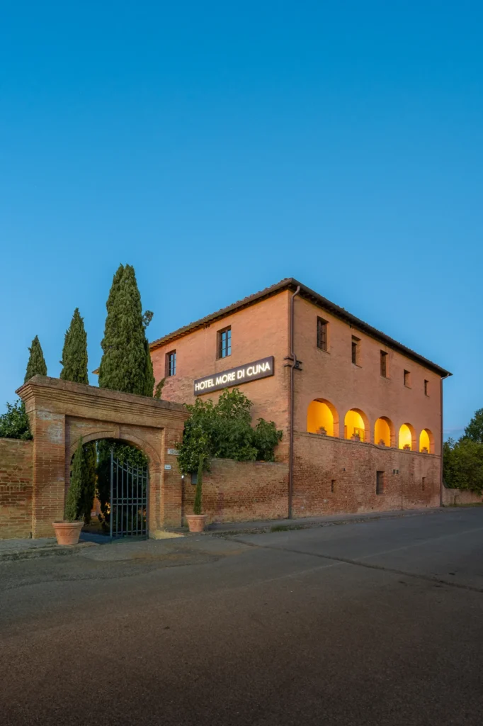Hotel More di Cuna Where to Stay in Tuscany Region