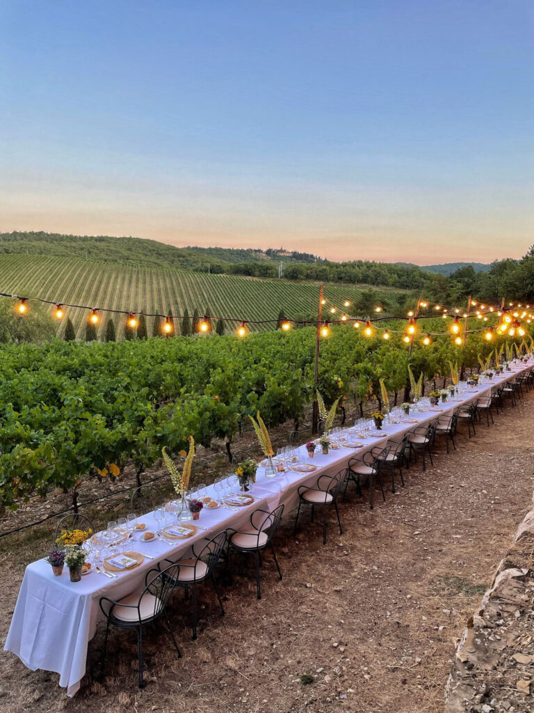 Querceto di Castellina long table