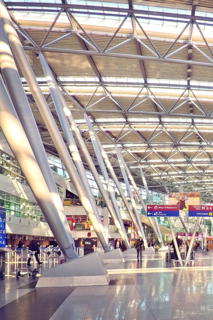 Travel Tips for First-Time Flyers