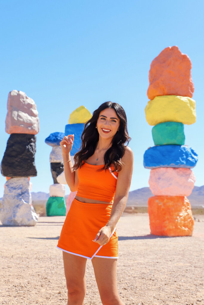 bright Las Vegas outfit bright Las Vegas outfit