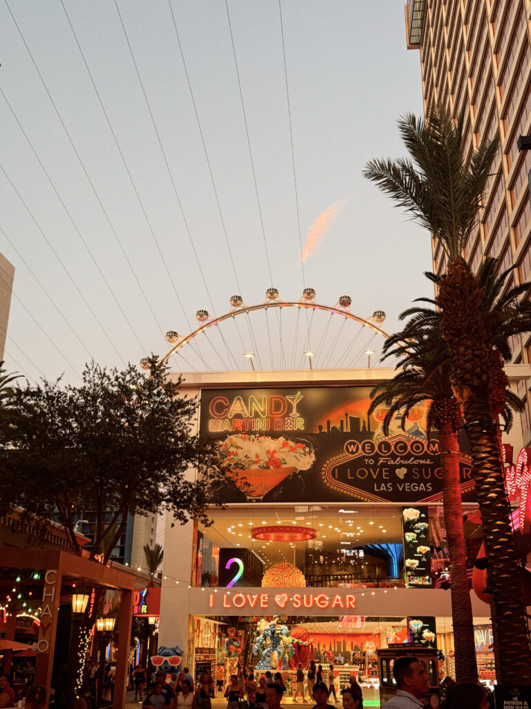 LINQ Promenade & High Roller LINQ Promenade & High Roller